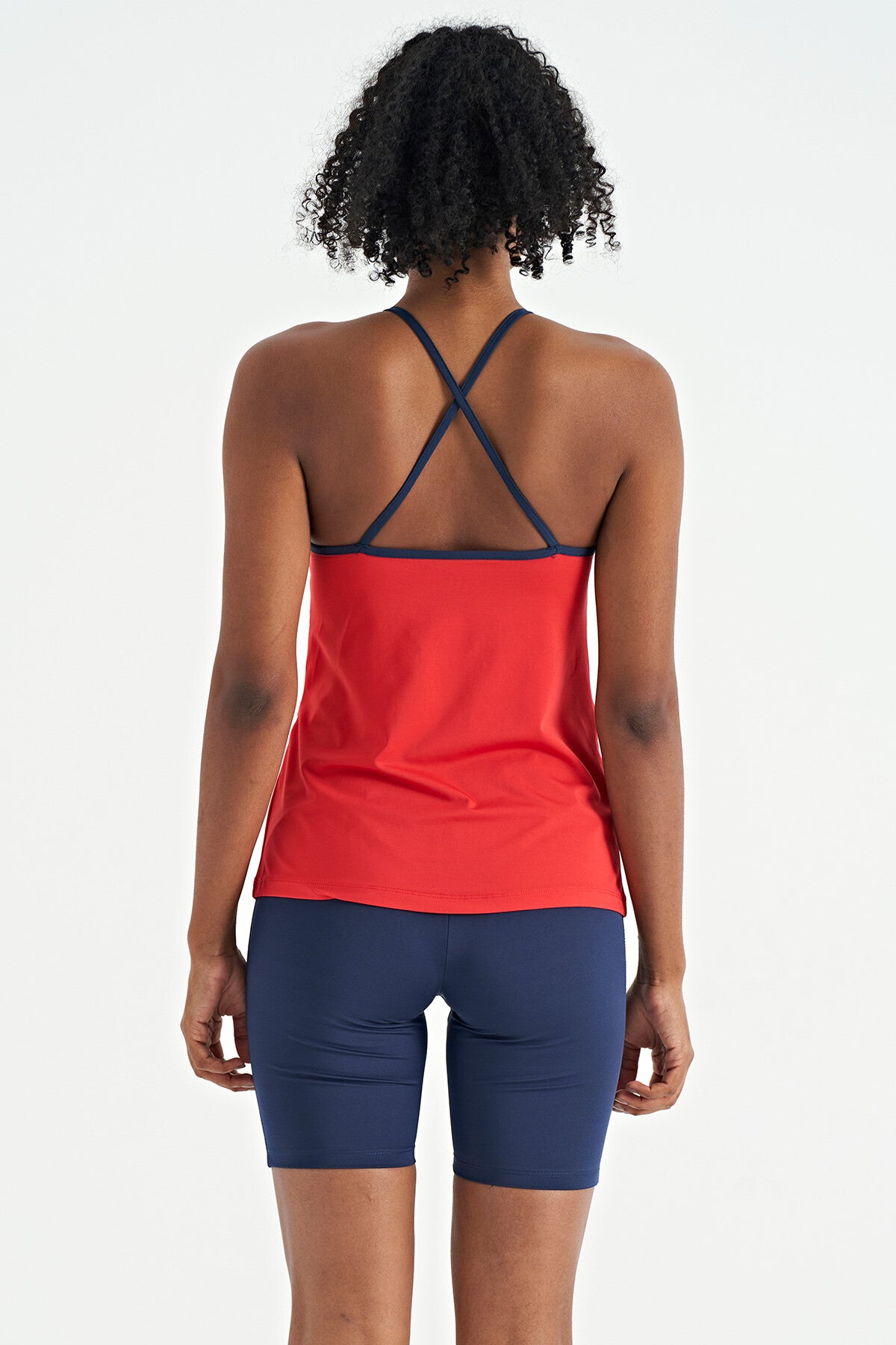 Red Back Cross Strap Detailed Standard Fit Women's Sports Singlet - 97261