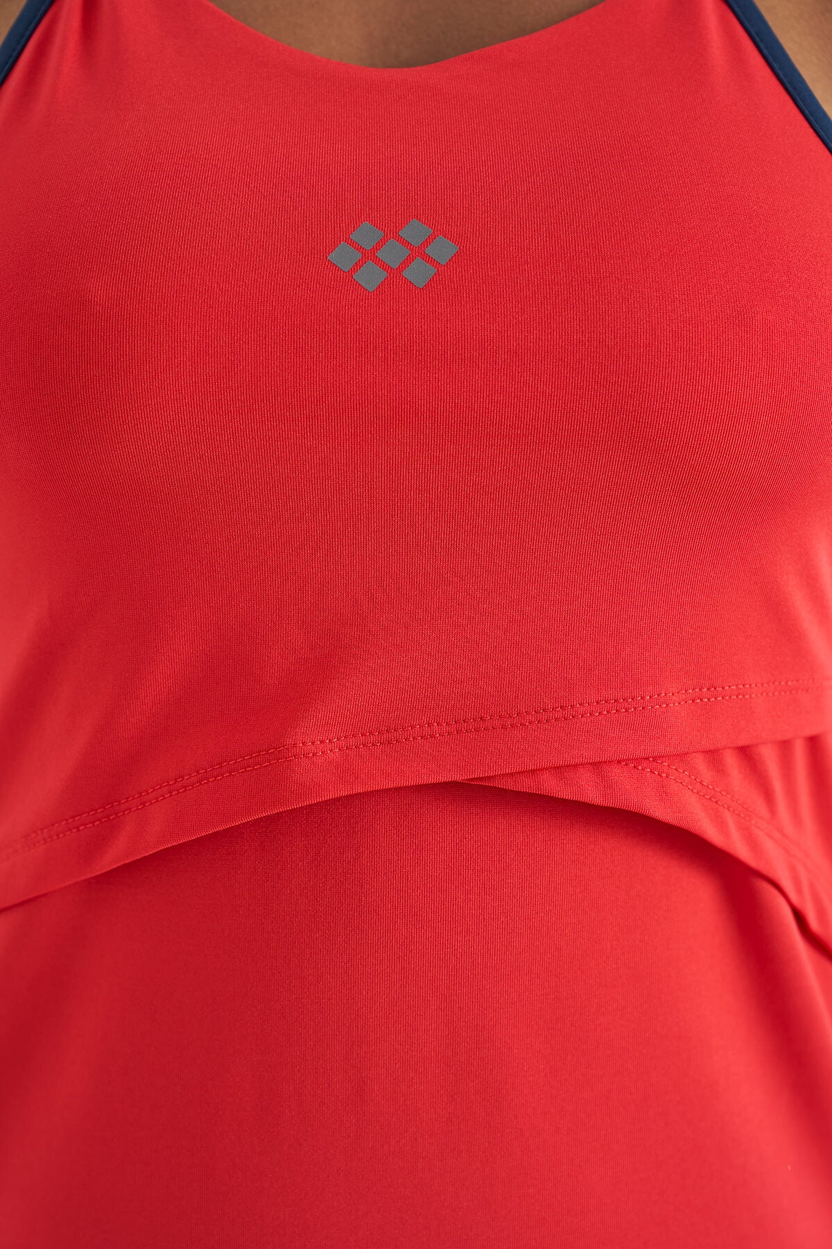 Red Back Cross Strap Detailed Standard Fit Women's Sports Singlet - 97261