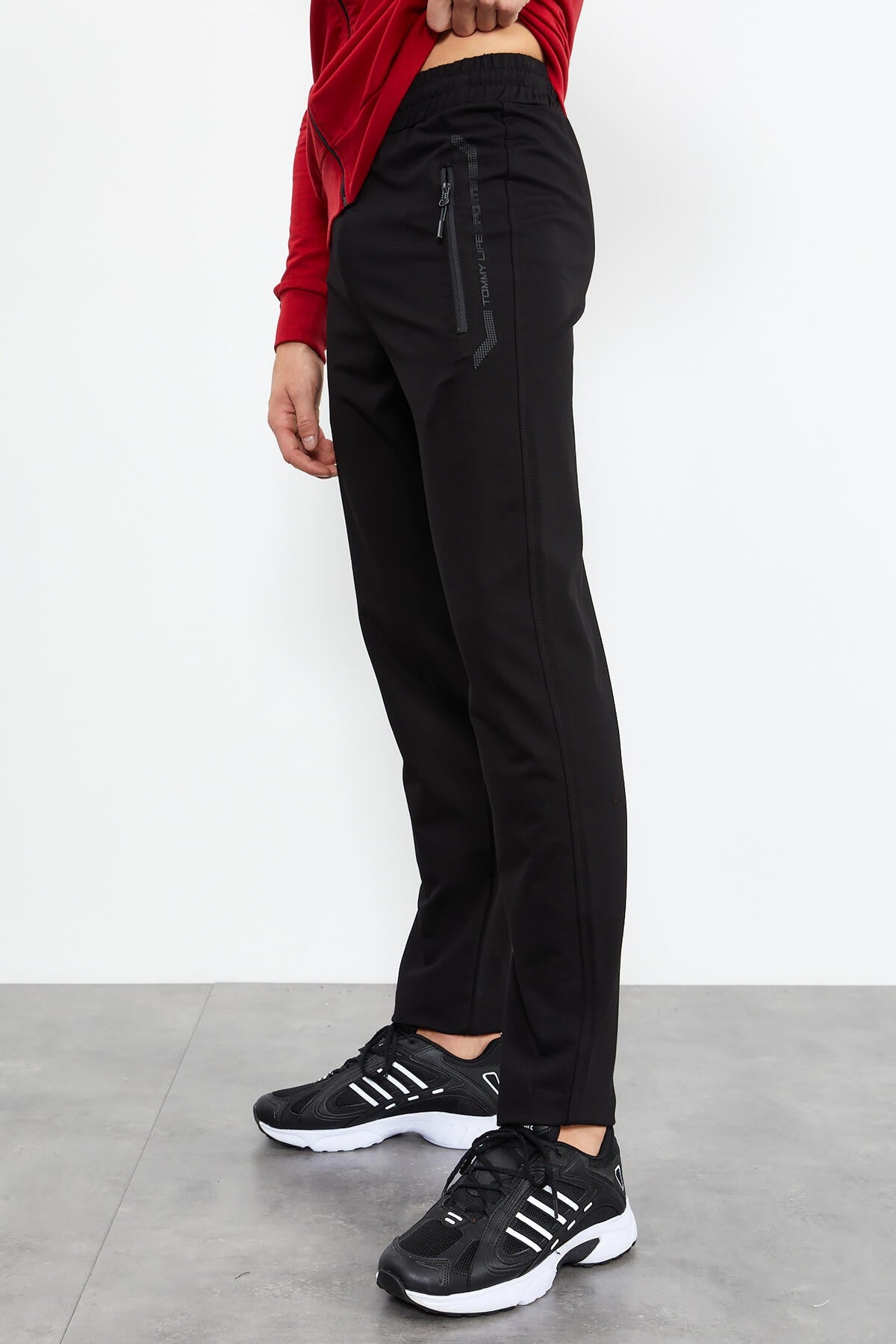 Red - Black Stand-Up Collar Zippered Standard Fit Classic Cuff Men's Tracksuit Set - 85152