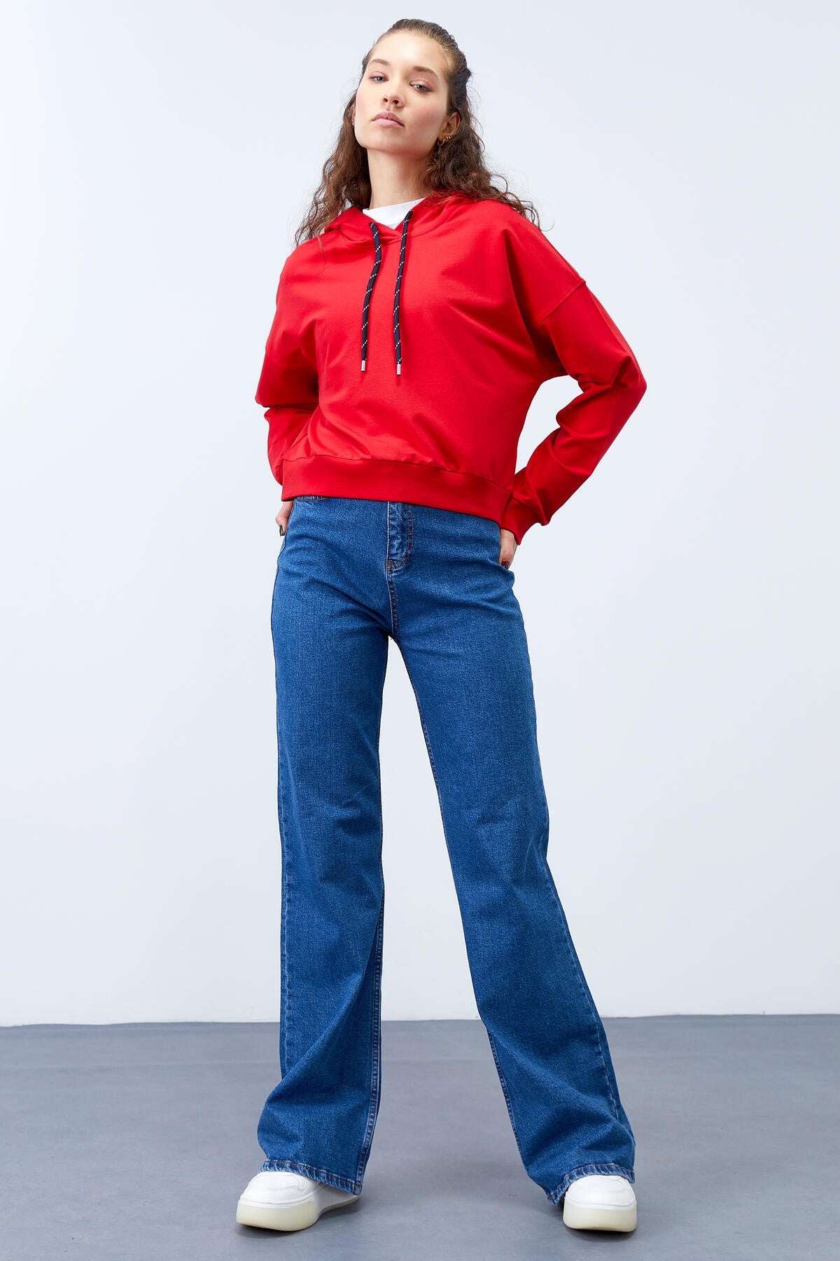 Red Long Sleeve Comfort Fit Hooded Women's Sweatshirt - 97115