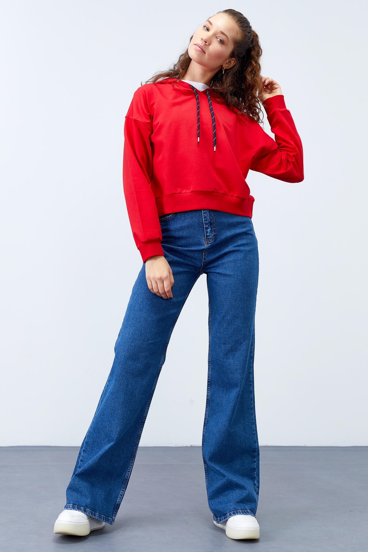 Red Long Sleeve Comfort Fit Hooded Women's Sweatshirt - 97115