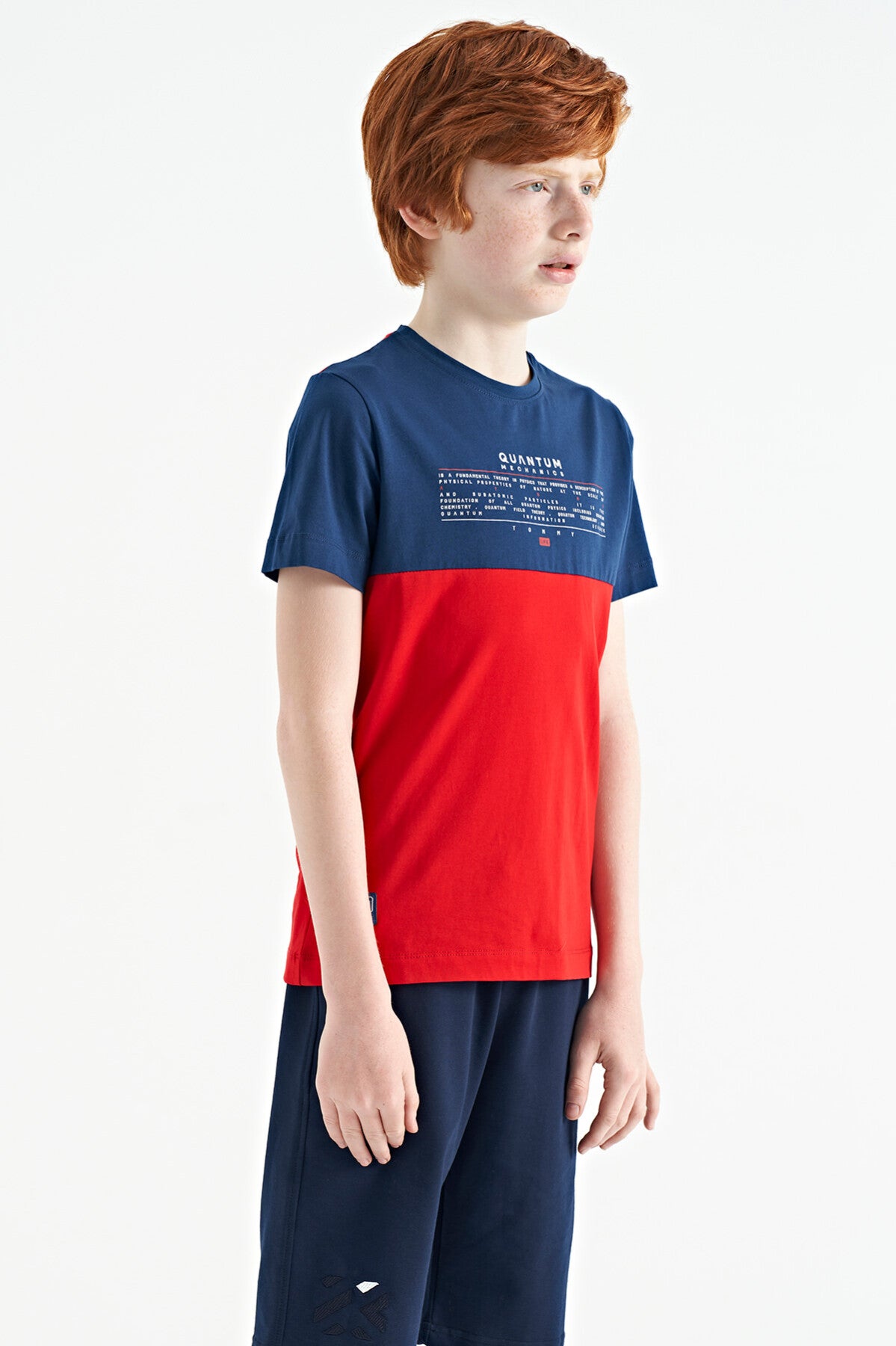 Red Print Color Block Standard Fit O Collar Boys T-Shirt - 11134