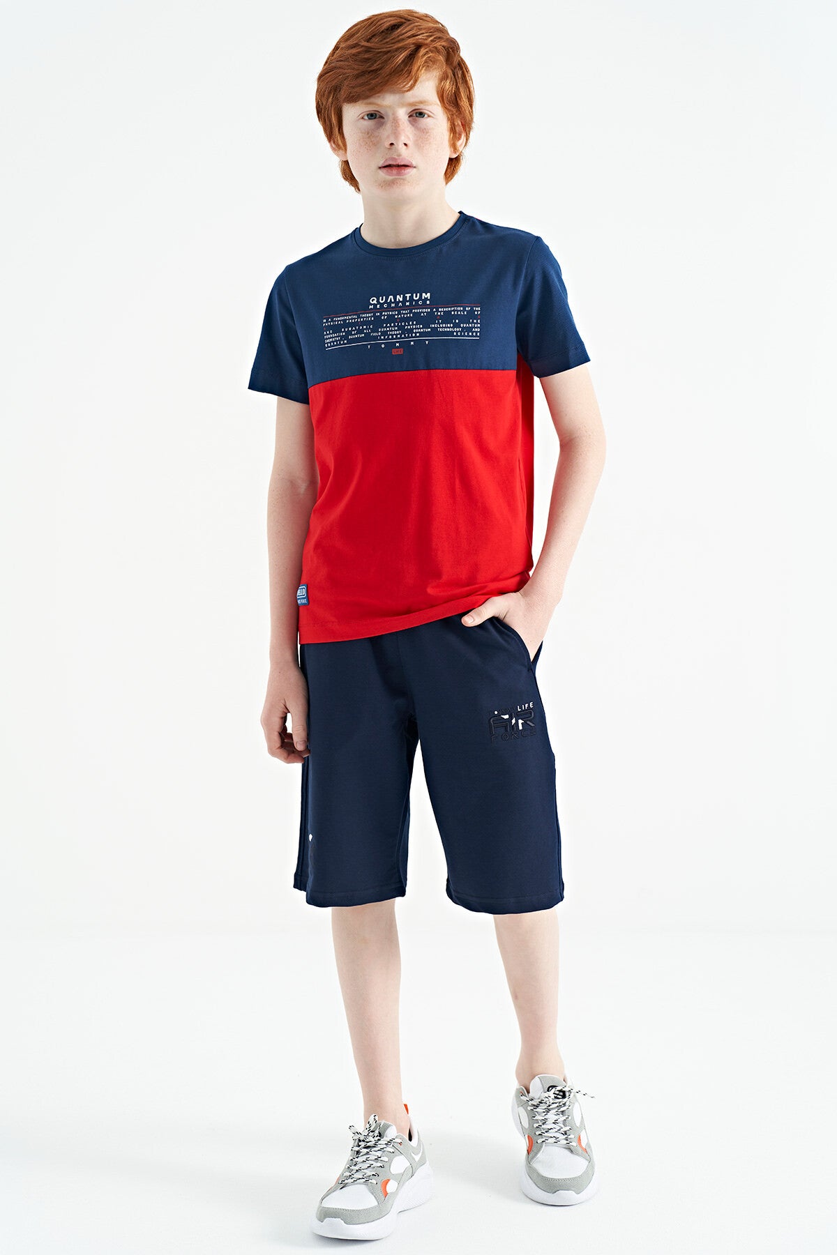 Red Print Color Block Standard Fit O Collar Boys T-Shirt - 11134