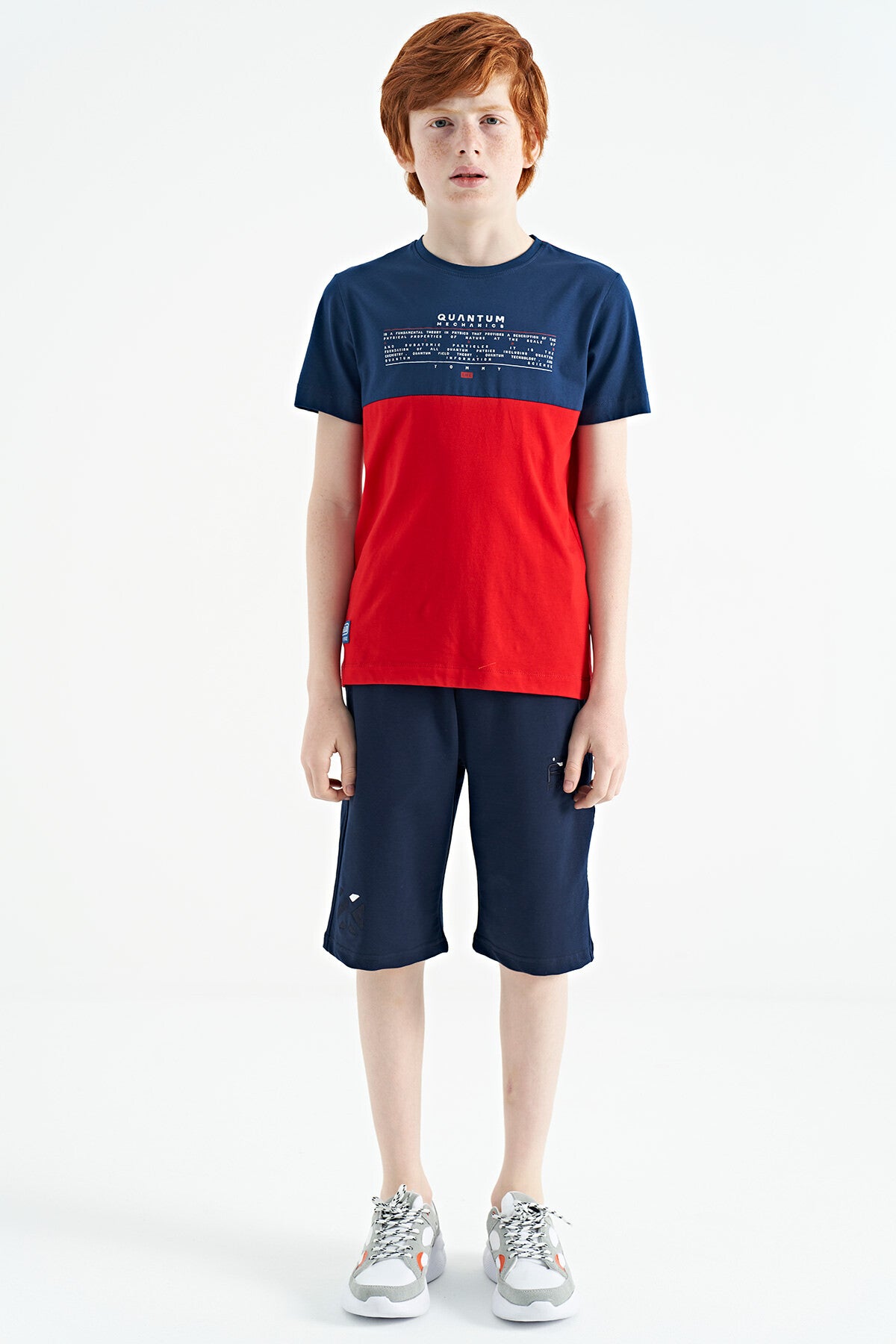 Red Print Color Block Standard Fit O Collar Boys T-Shirt - 11134