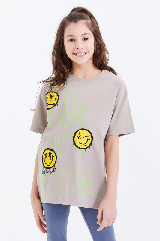 Dark Beige Oversize Emoji Print O Neck Drop Shoulder Girl's T-Shirt - 75042