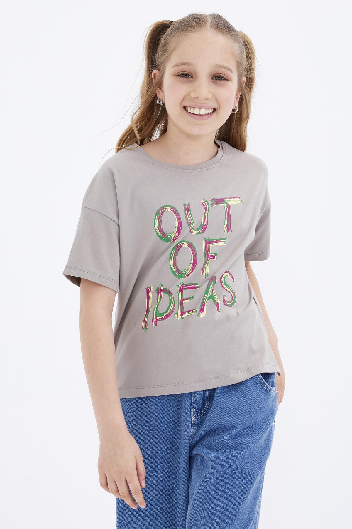Dark Beige Oversize Print O Collar Drop Shoulder Girls' T-Shirt - 75028