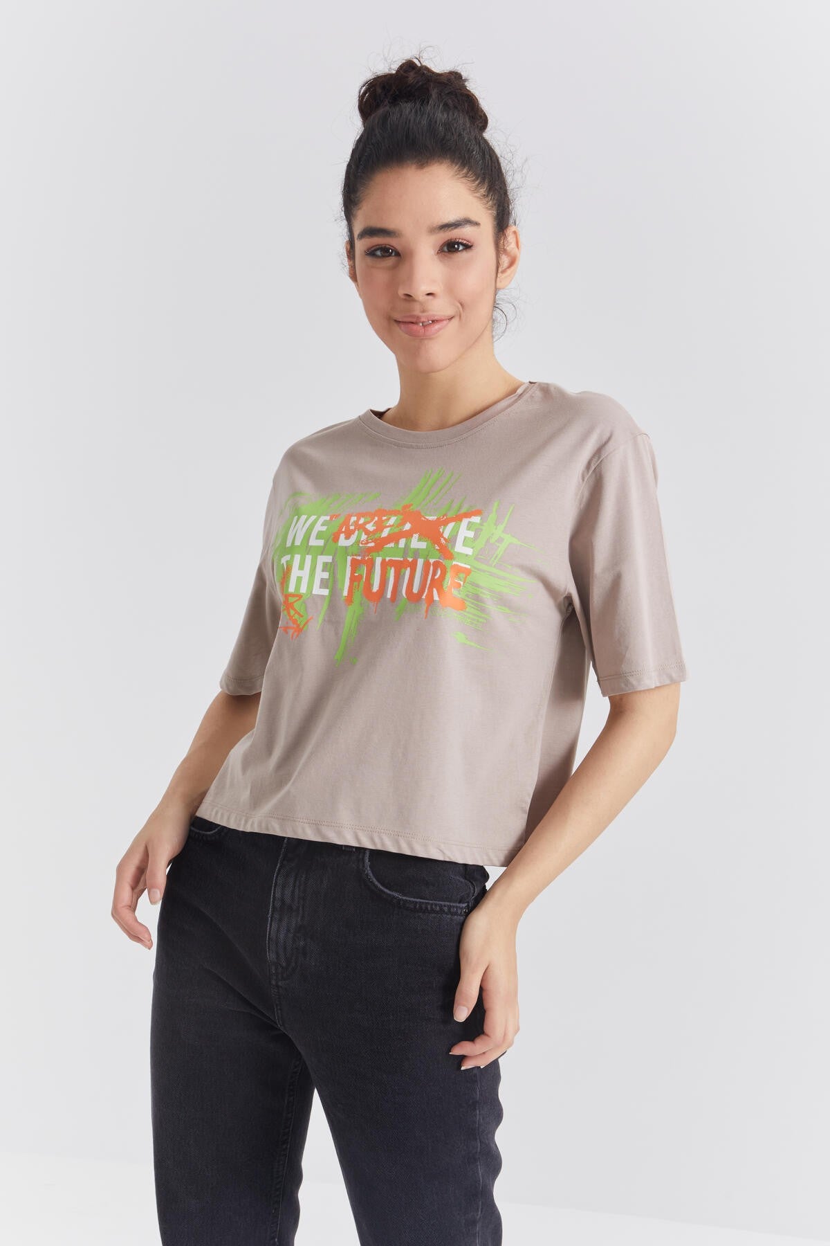 Dark Beige Color Print O Collar Women's Oversize T-Shirt - 97212