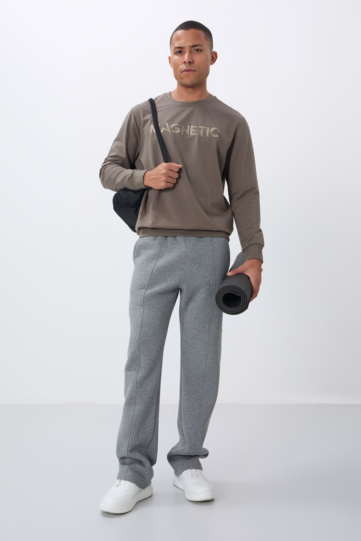 Dark Beige Embroidered O Collar Comfort Fit Fleece-Lined Men's Sweatshirt - 88020