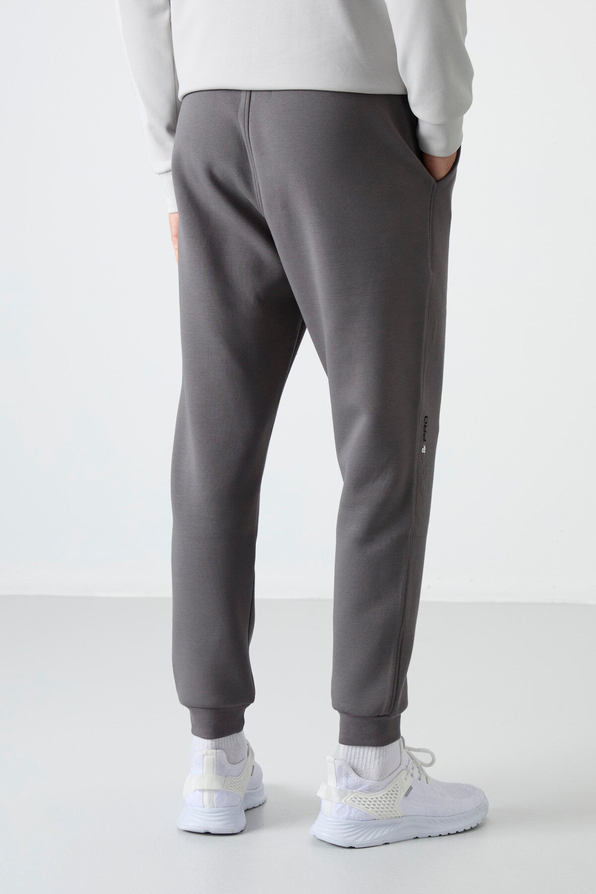 Dark Grey Laced Slim Fit Men's Tracksuit Bottom - 84999