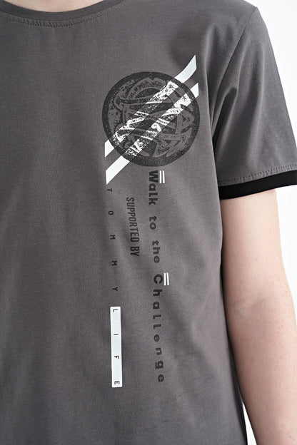 Dark Grey Print Detailed O Collar Standard Fit Boys' T-Shirt - 11131