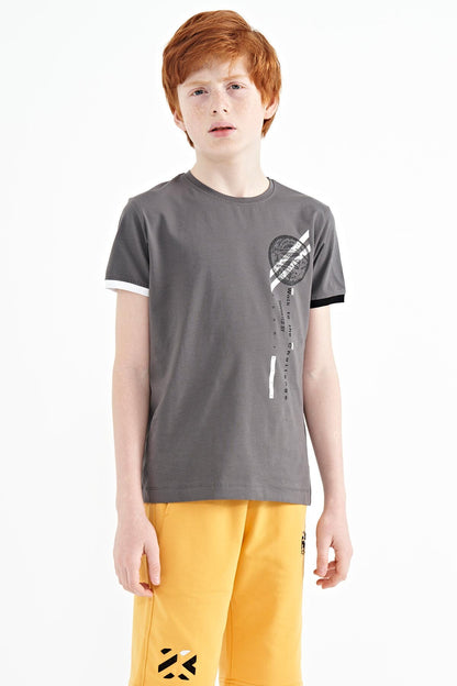 Dark Grey Print Detailed O Collar Standard Fit Boys' T-Shirt - 11131
