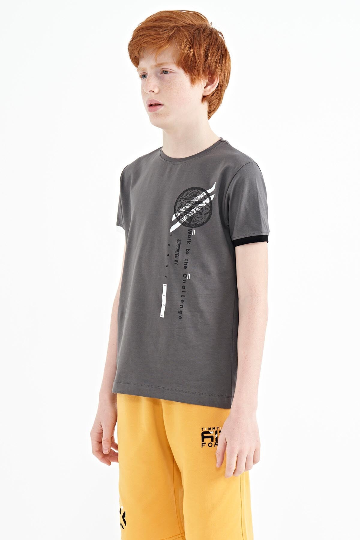 Dark Grey Print Detailed O Collar Standard Fit Boys' T-Shirt - 11131
