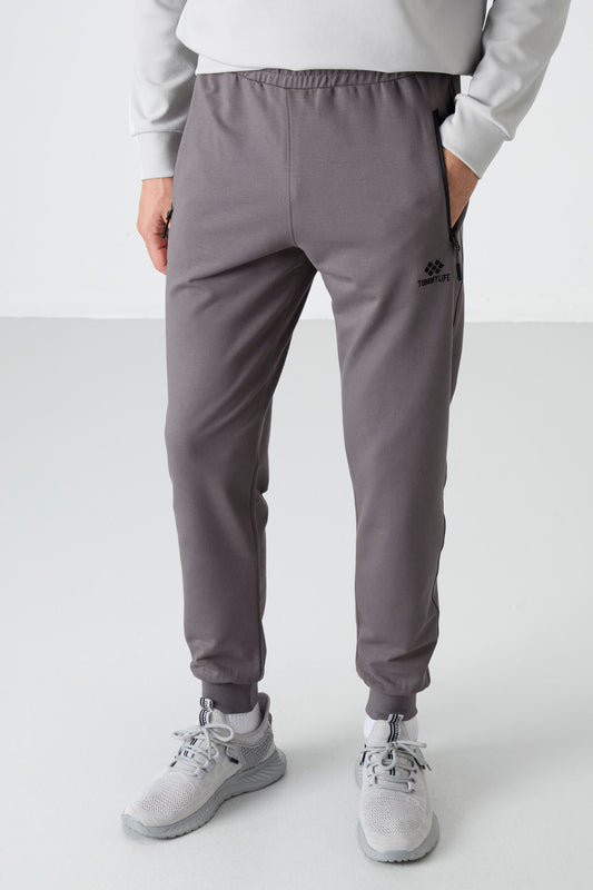Dark Grey Zippered Pocket Standard Fit Jogger Men's Tracksuit Bottom - 84587