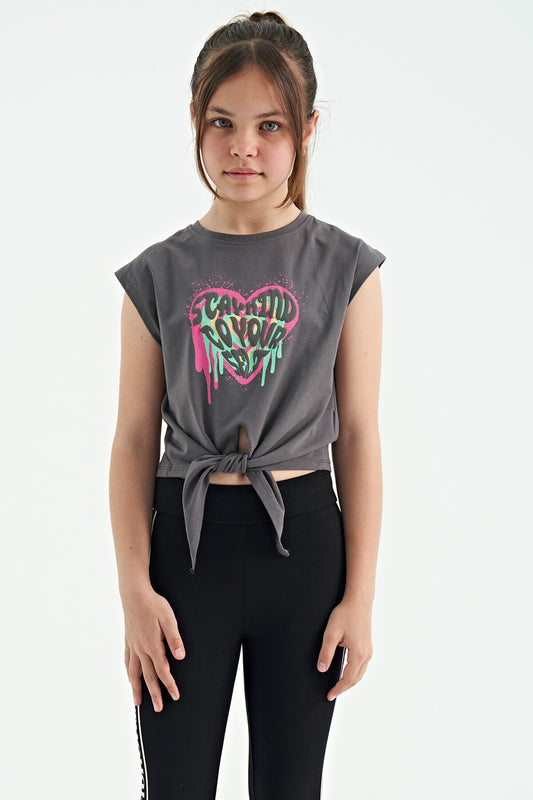 Dark Grey Heart Print Front Knot Detailed Comfortable Fit Girls' T-Shirt - 75114