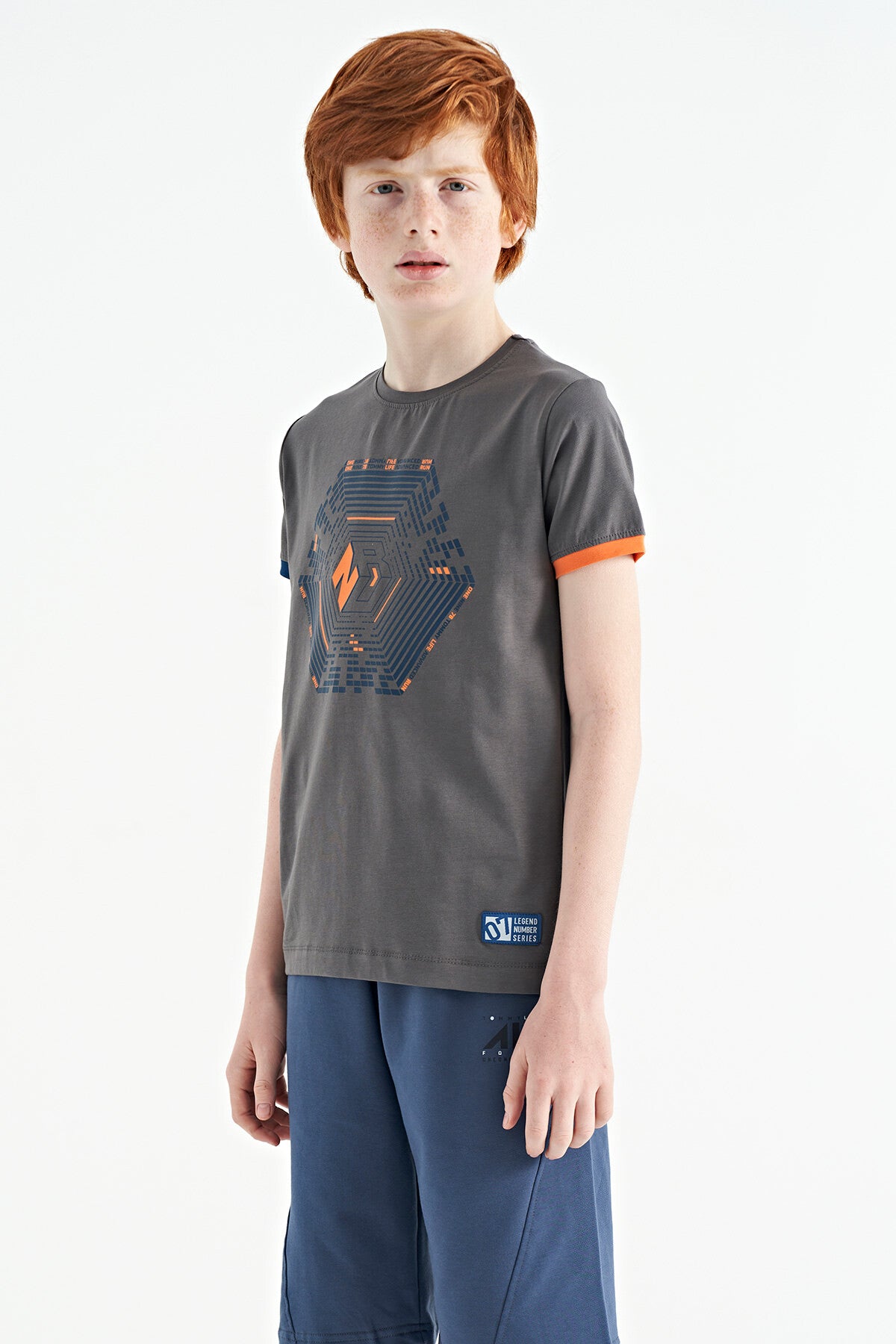 Dark Gray Cuffed Sleeve Detailed Print Standard Fit Boys' T-Shirt - 11156