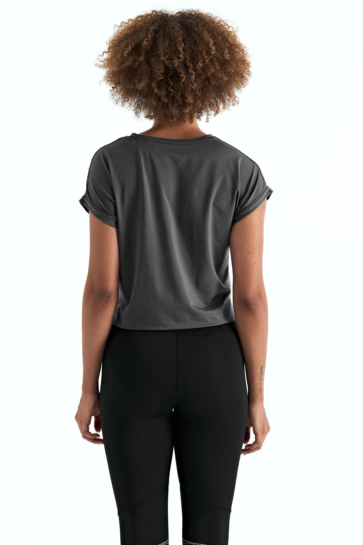 Dark Gray Logo Printed O Neck Short Sleeve Oversize Women's Crop T-Shirt - 97262