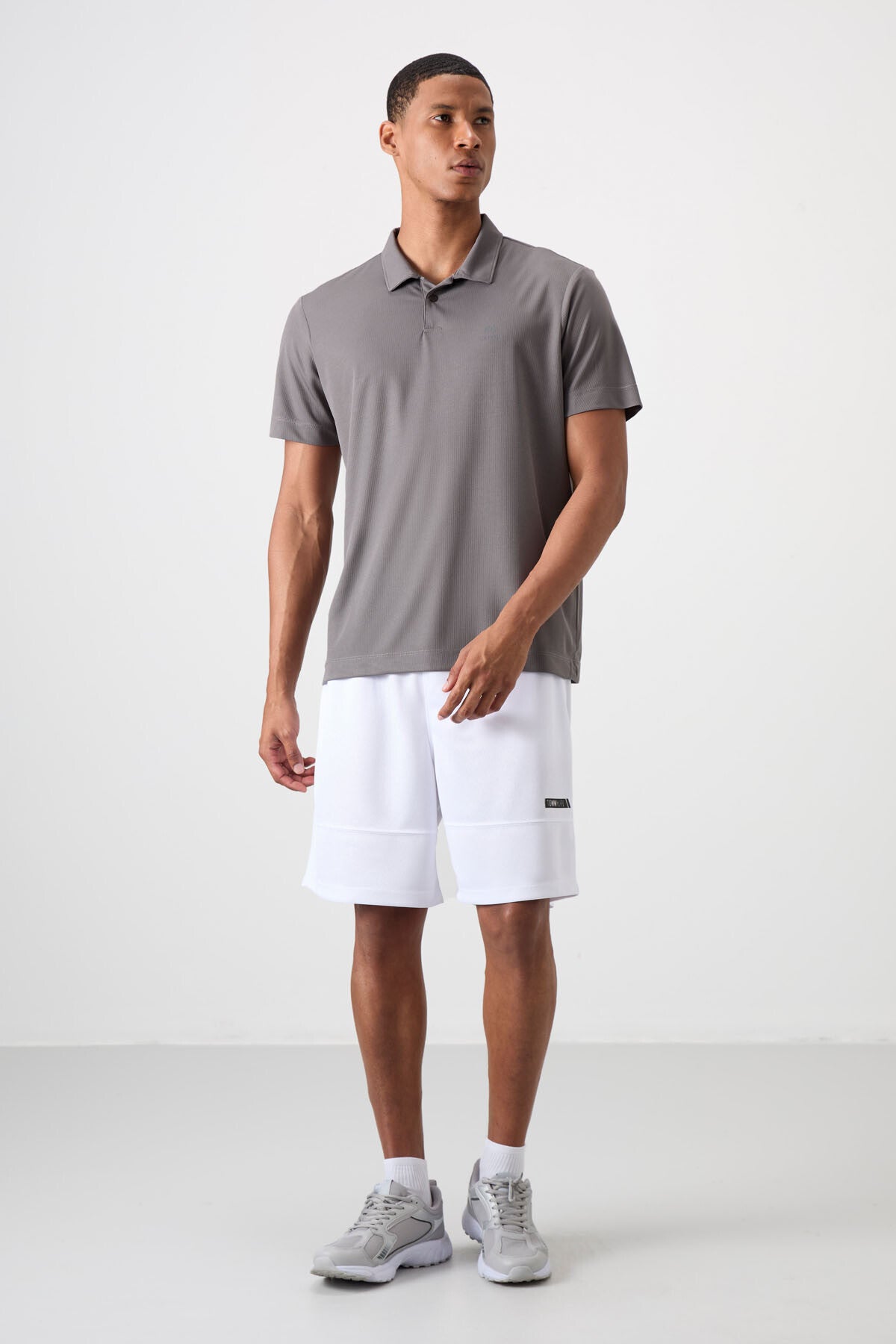 Dark Grey Logo Printed Standard Fit Polo Collar Active Sport Men's T-Shirt - 88252