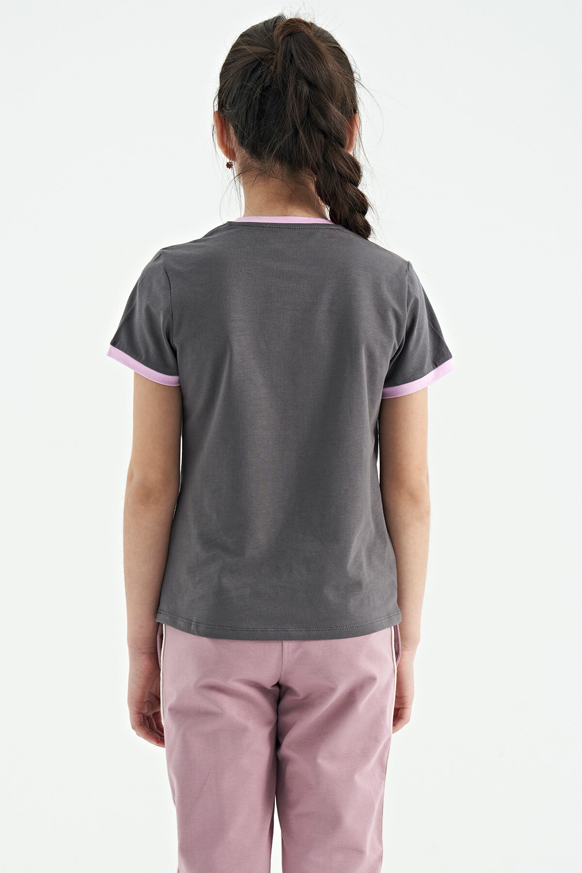 Dark Grey Minimal Print O Neck Comfort Fit Short Sleeve Girls T-Shirt - 75110