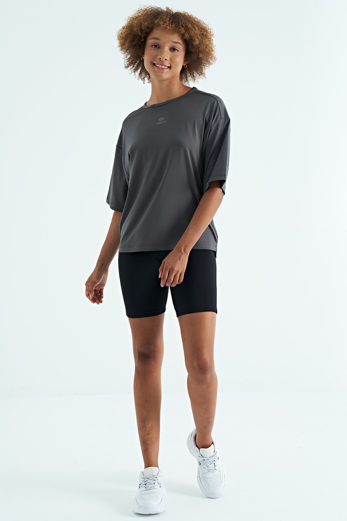 Dark Grey O Collar Print Detailed Oversize Short Sleeve Women's T-Shirt - 97263