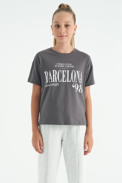 Dark Gray O Collar Printed Drop Shoulder Oversize Girl's T-Shirt - 75115