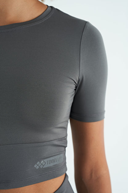 Dark Grey Backless Standard Fit O Collar Women's Crop T-Shirt - 97265