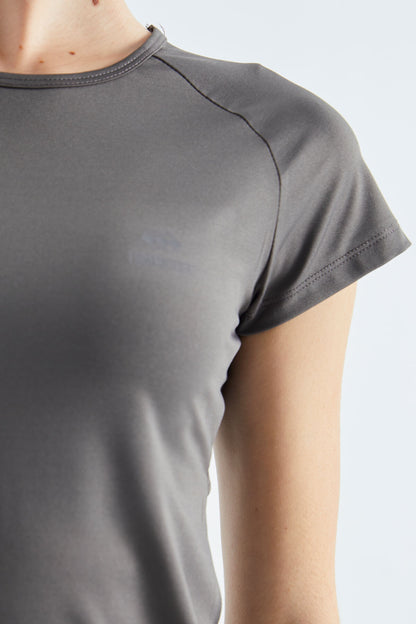 Dark Gray Short Sleeve Standard Fit O-Neck Women's T-Shirt with Back Window - 97101