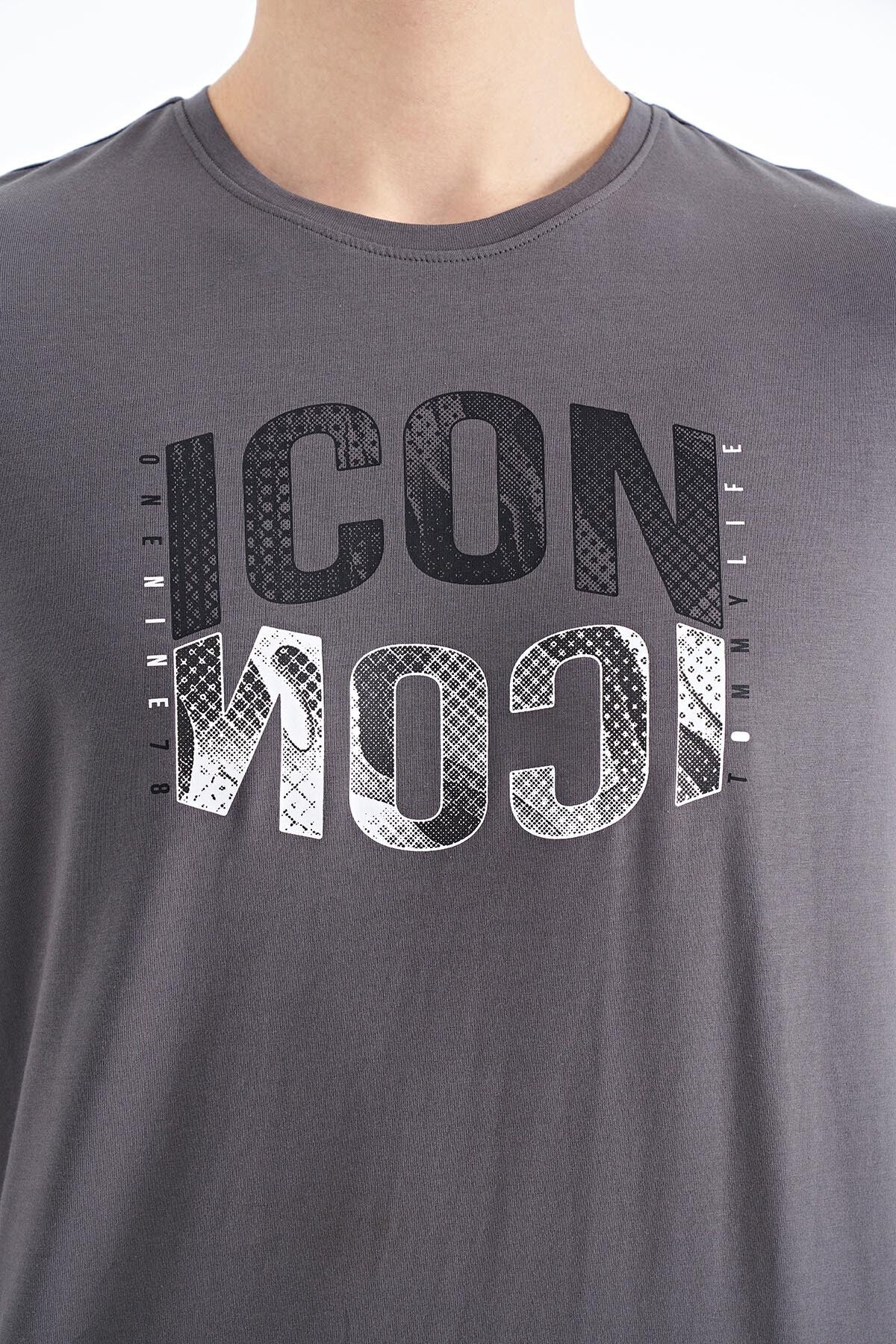 Dark Gray Print O Collar Standard Fit Men's T-Shirt - 88174