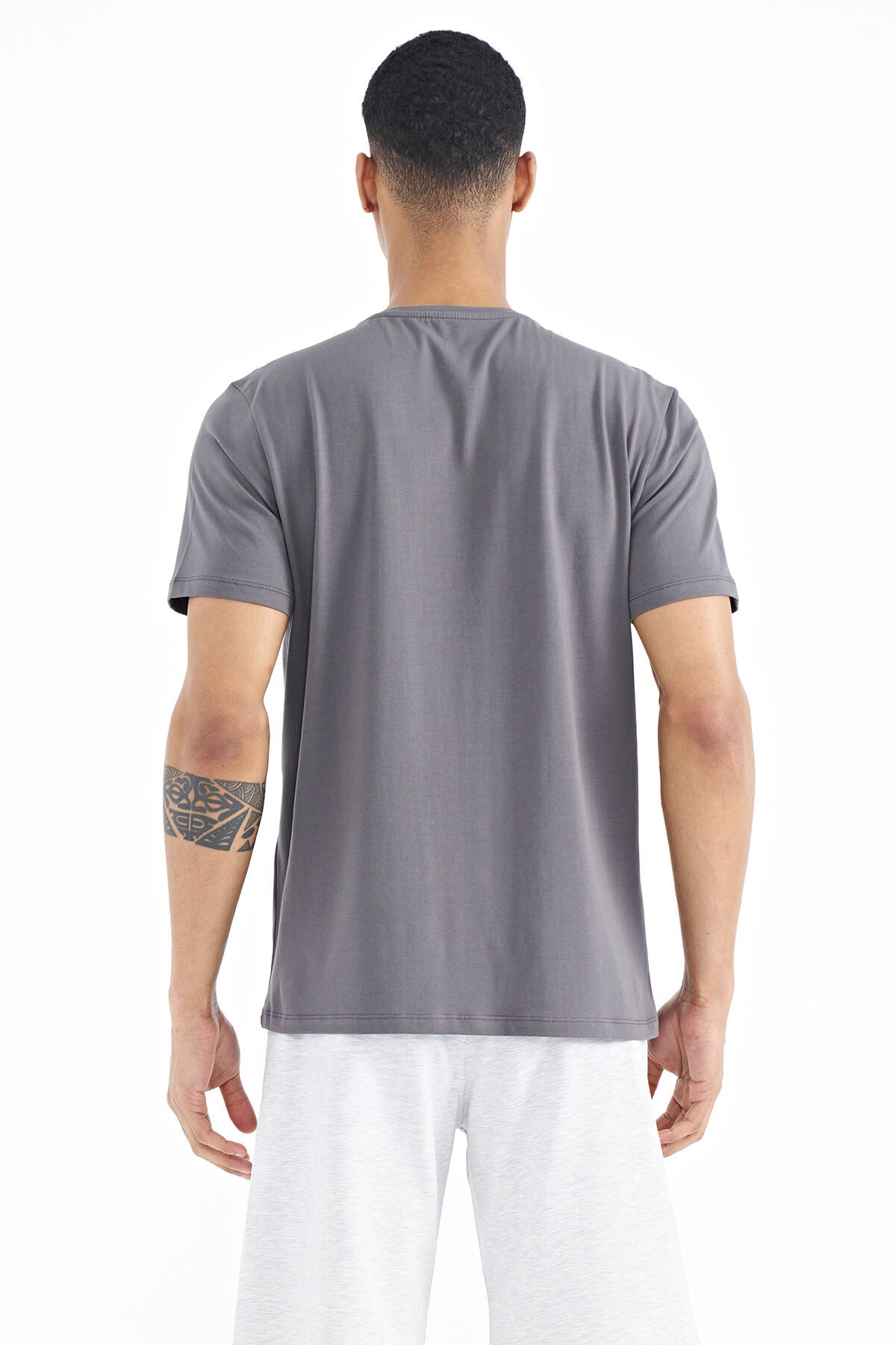 Dark Gray Printed Standard Fit O Neck Men's T-Shirt - 88171