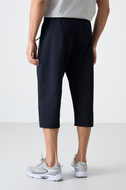 Navy - White Zippered Pocket Standard Fit Classic Hem Men's Capri - 83091