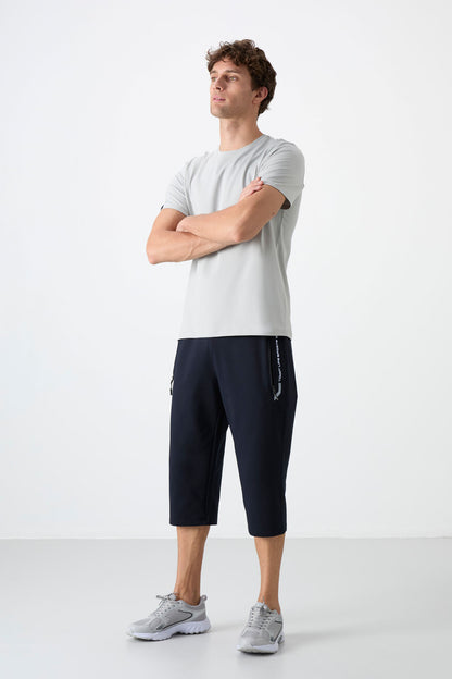 Navy - White Zippered Pocket Standard Fit Classic Hem Men's Capri - 83091
