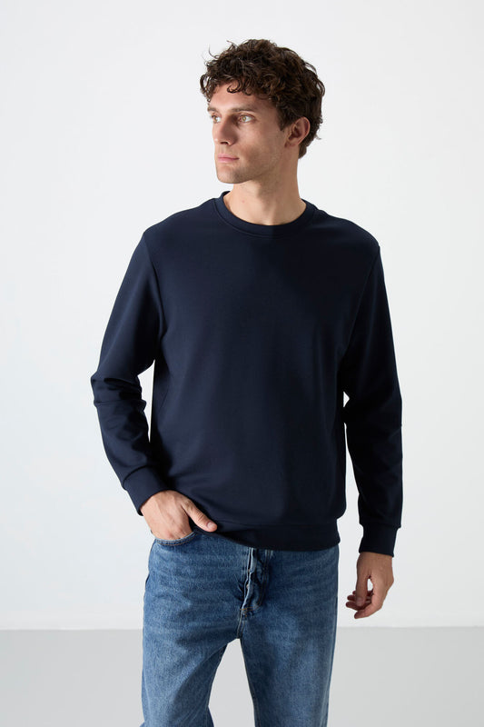 Navy Blue Basic Round Neck Comfort Fit Men's Sweatshirt - 88053