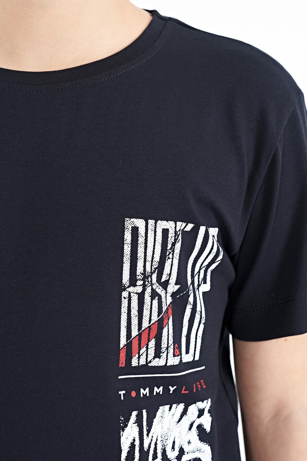 Navy Blue Printed Detailed O Collar Standard Fit Boys T-Shirt - 11104