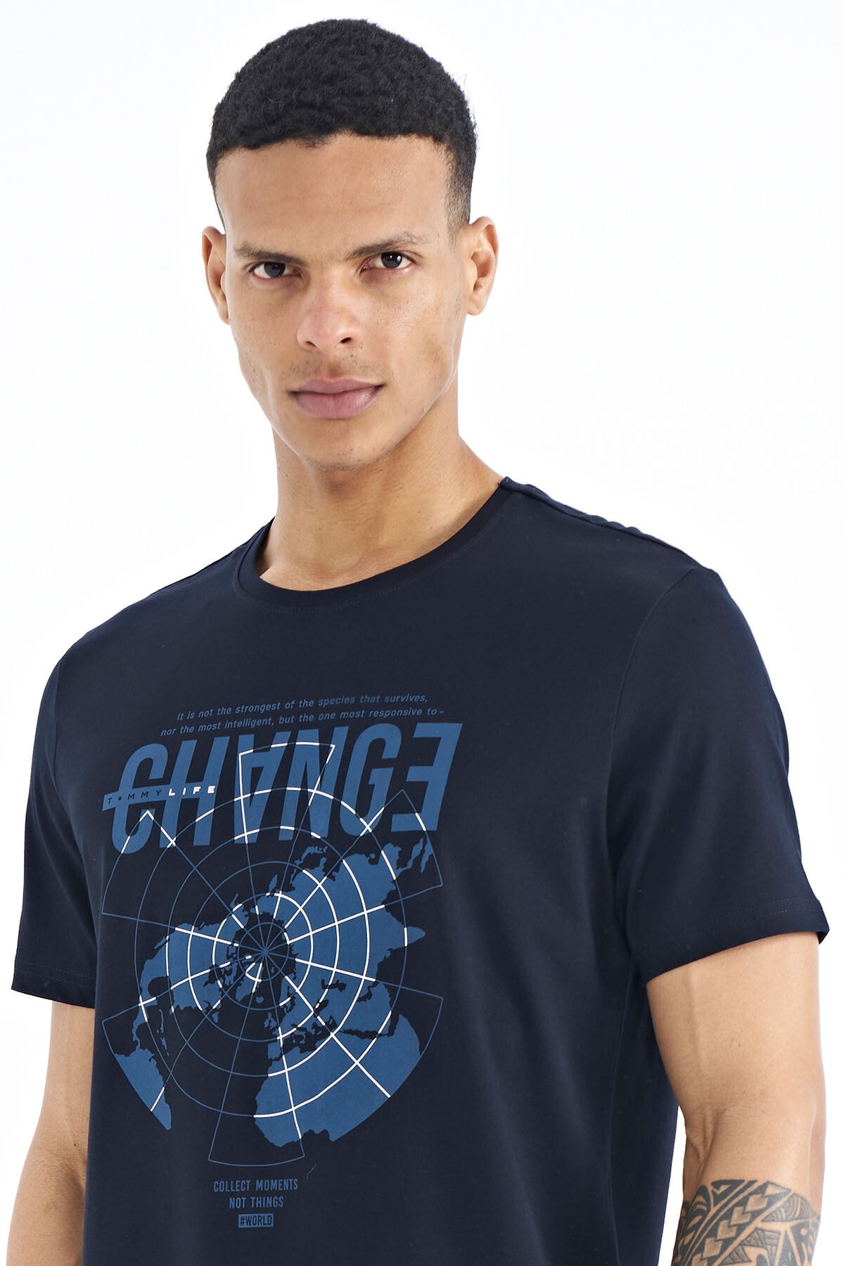 Navy Blue Printed Detailed O Collar Standard Fit Men's T-Shirt - 88214