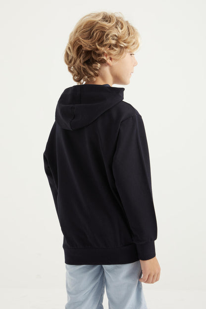Navy Blue Printed Kangaroo Pocket Hooded Standard Fit Boys' Sweatshirt - 11002