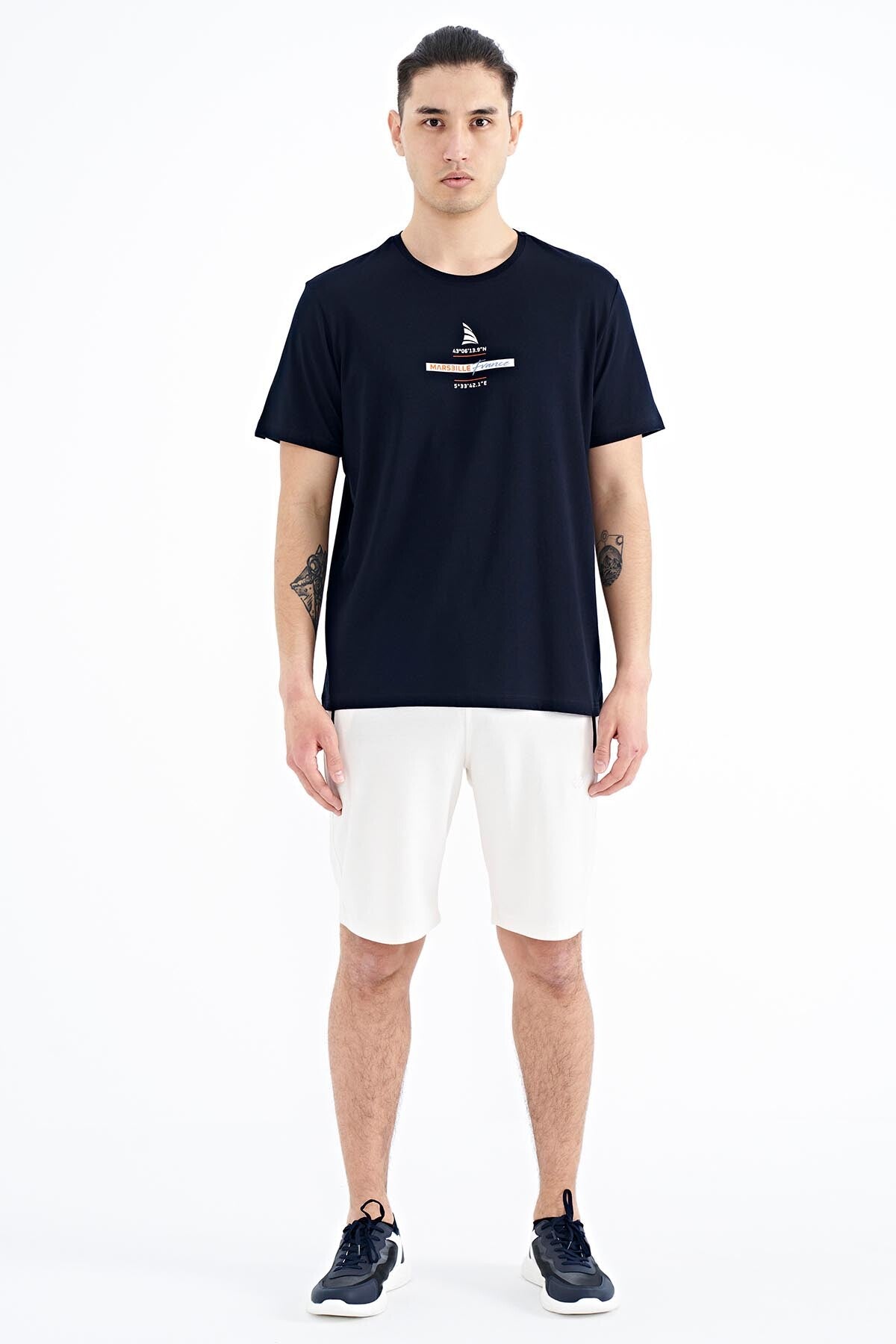Navy Blue Printed O Collar Standard Fit Men's T-shirt - 88212