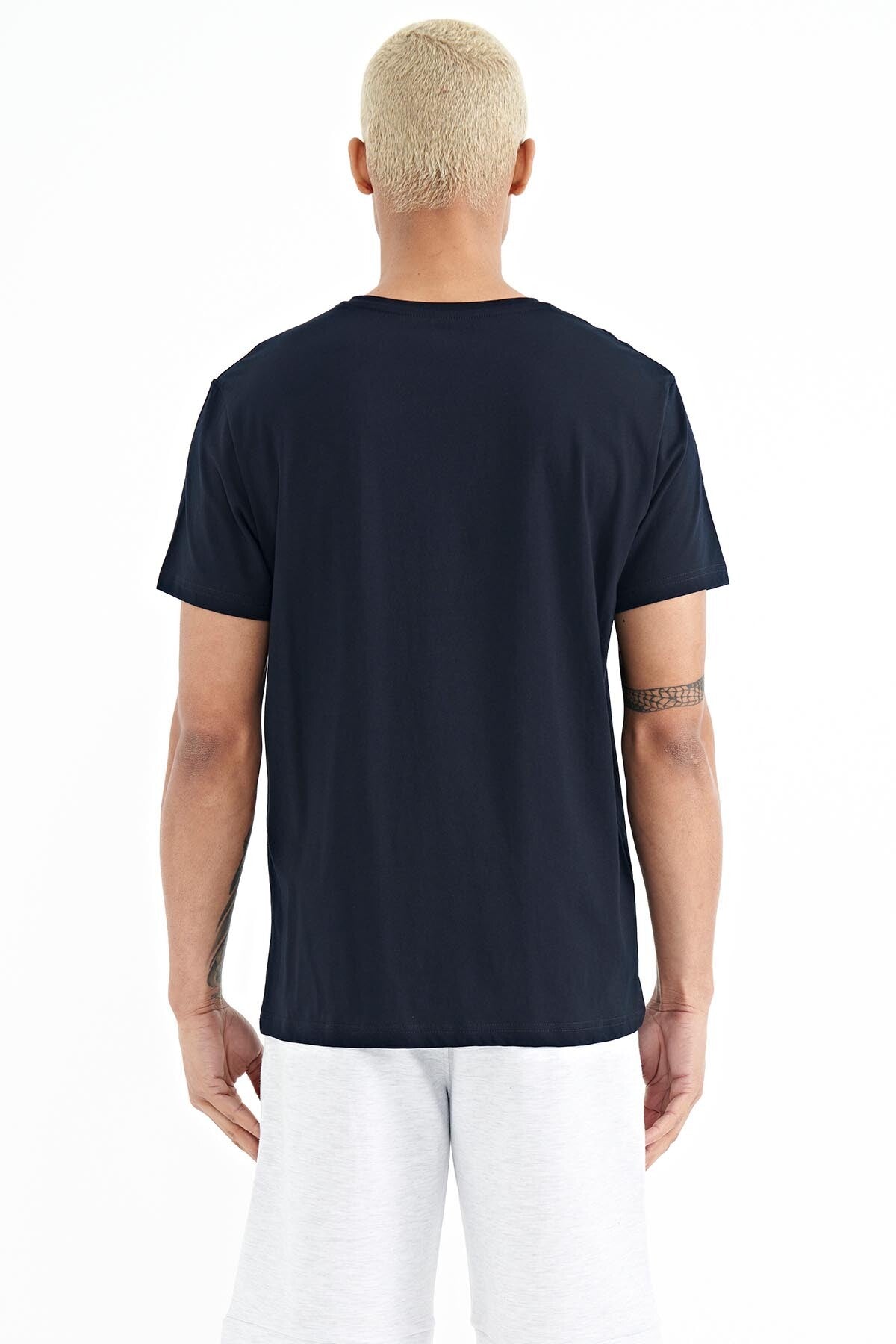 Luke Navy Blue O Collar Men's T-Shirt - 88221