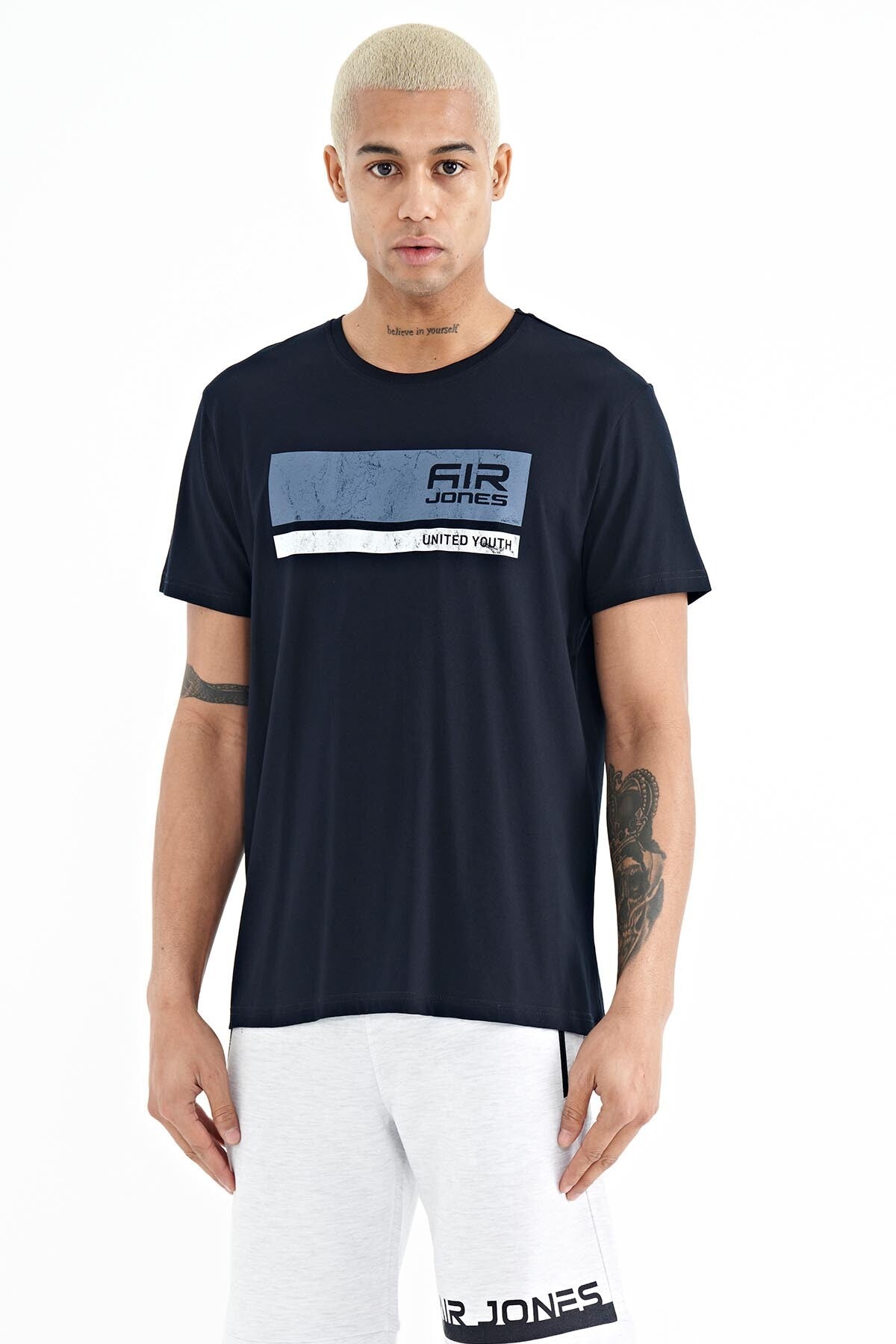 Luke Navy Blue O Collar Men's T-Shirt - 88221