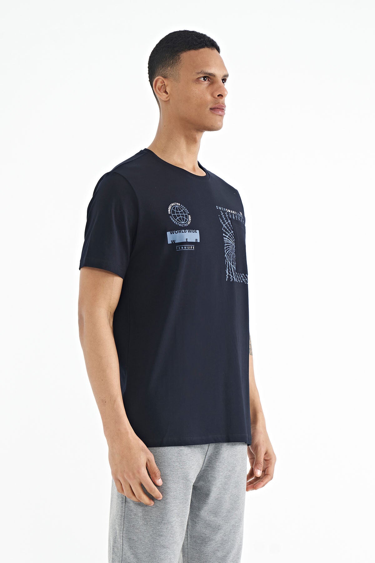 Navy Blue Pocket Detailed Printed O Collar Men's T-Shirt - 88184