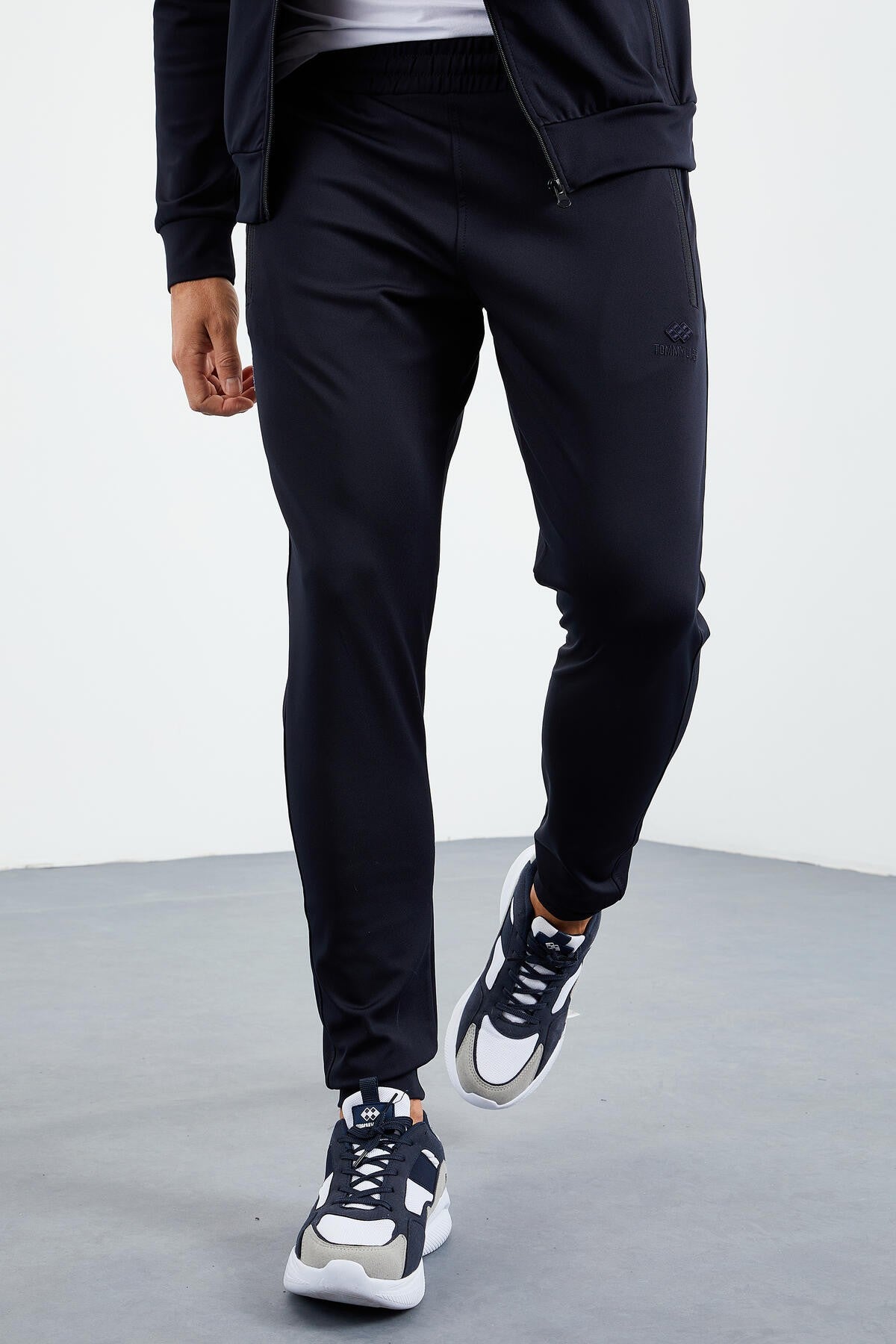 Navy Blue High Neck Zippered Standard Fit Cuffed Men's Tracksuit Set - 85160