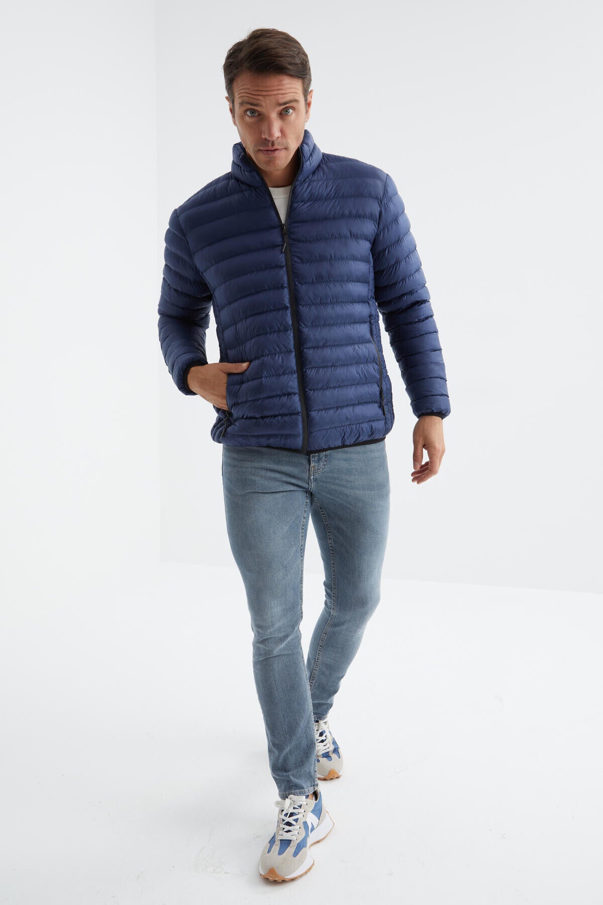 Navy Blue Zippered Standard Fit Cold-Resistant Men's Puffer Jacket - 88166