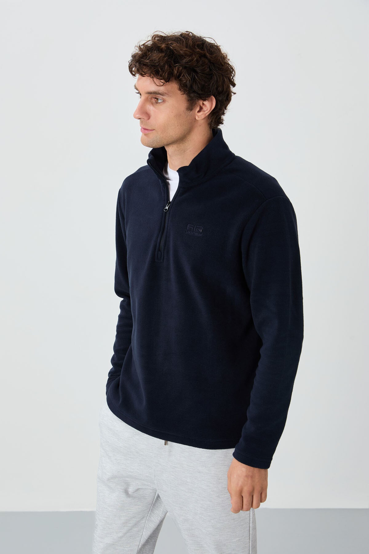 River Navy Blue Stand Collar Men's Fleece Sweatshirt - 88310