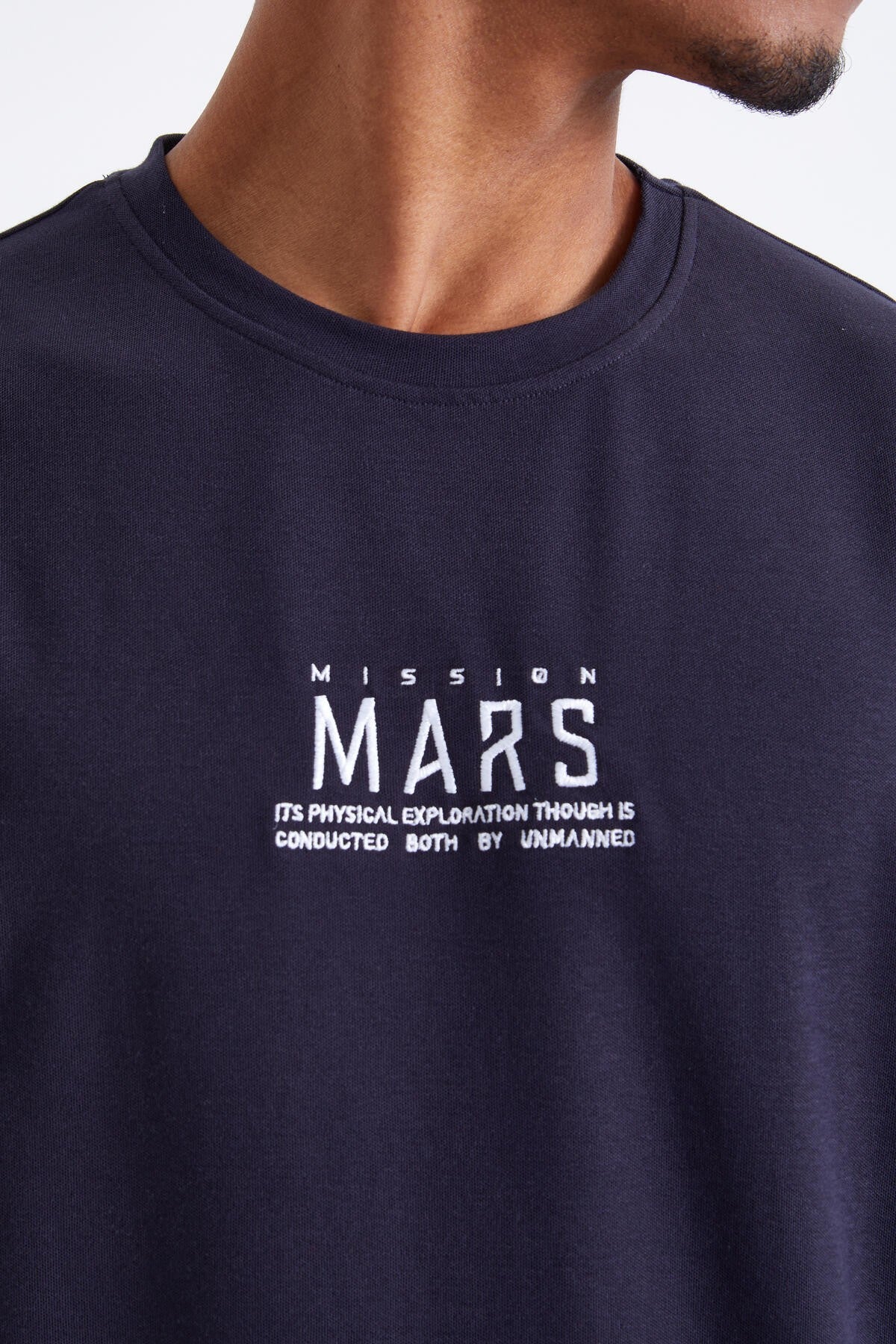 Navy Blue Mars Lettering Embroidered O Collar Men's Oversize T-Shirt - 88104