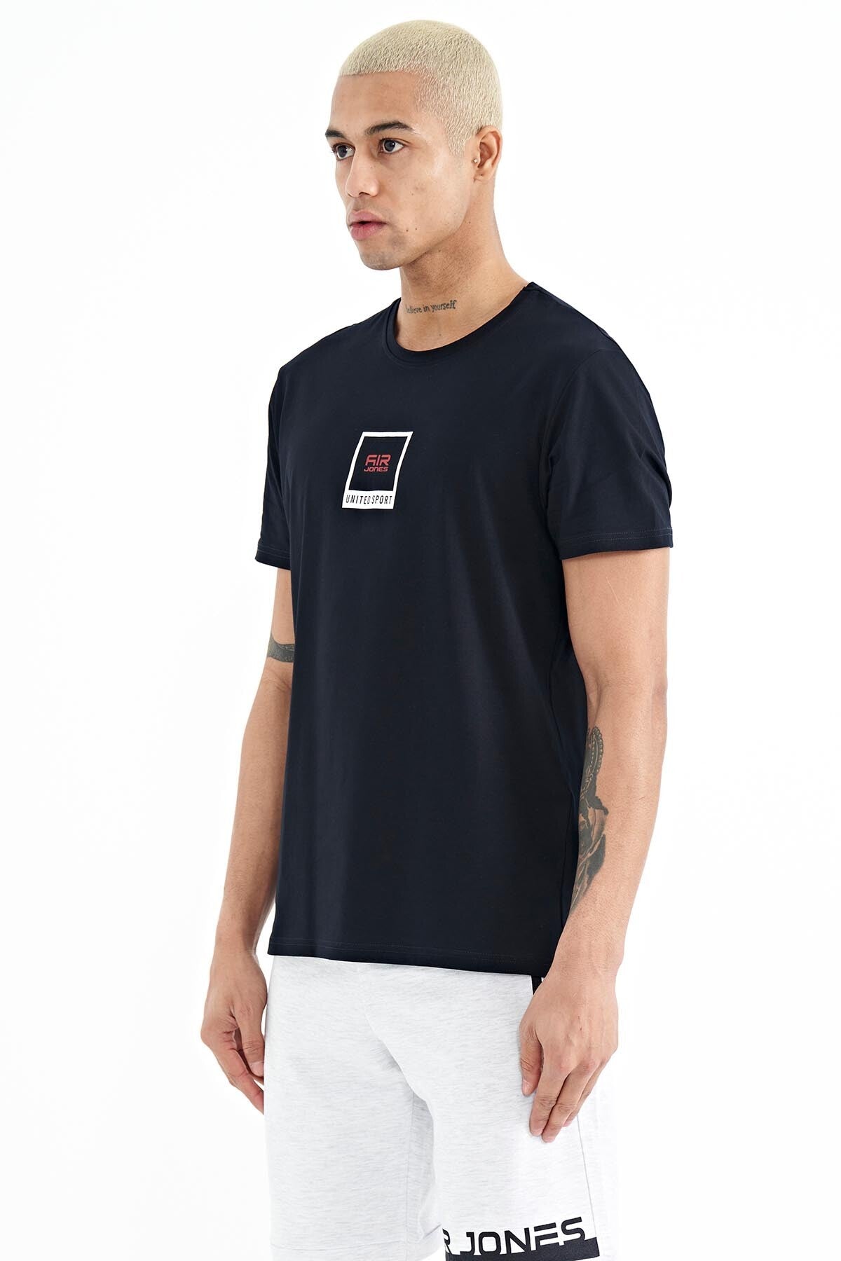 Adney Navy Blue O Collar Men's T-Shirt - 88230