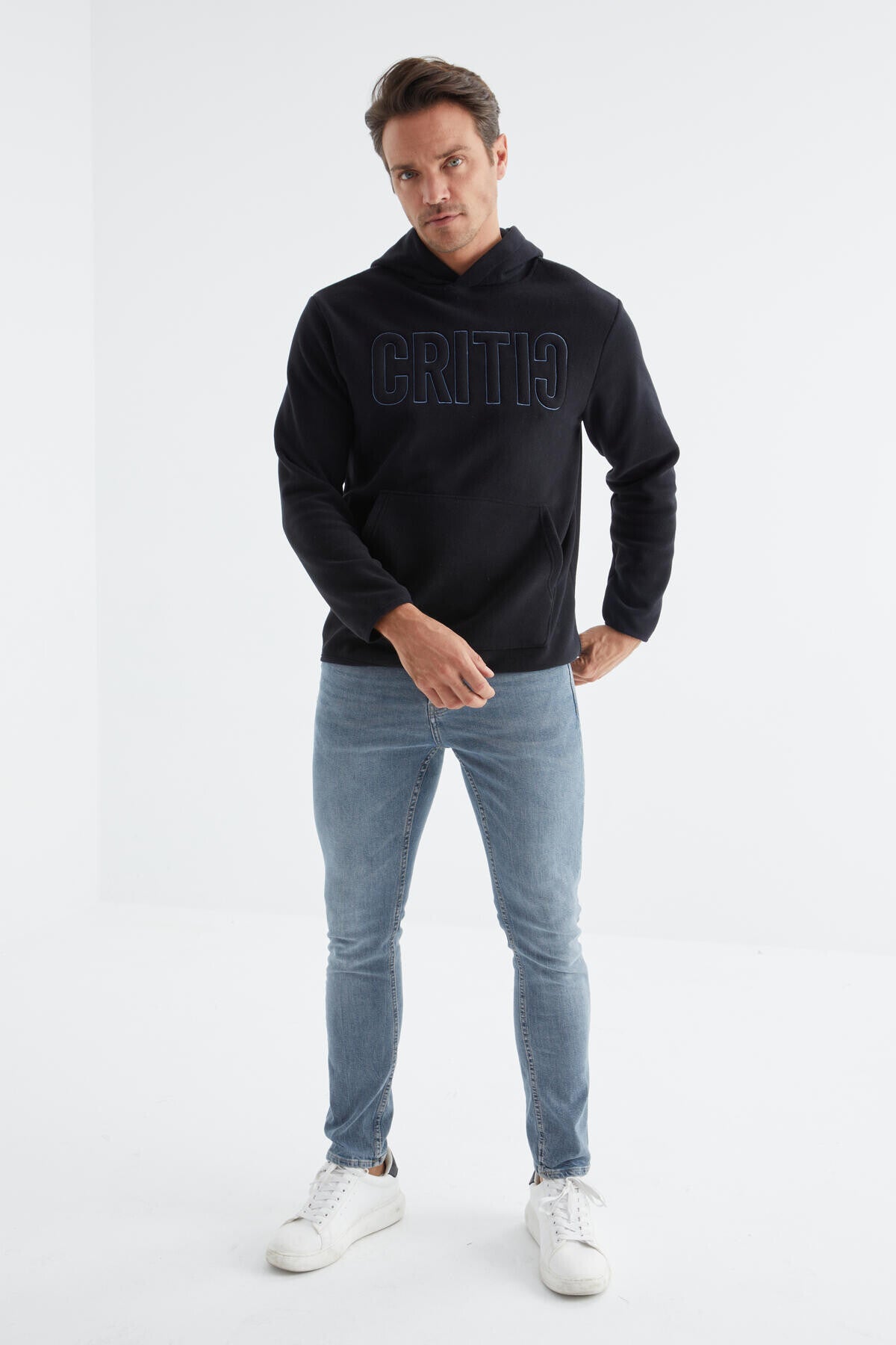 Navy Blue Embroidered Kangaroo Pocket Hooded Regular Fit Men's Fleece Sweatshirt - 88156