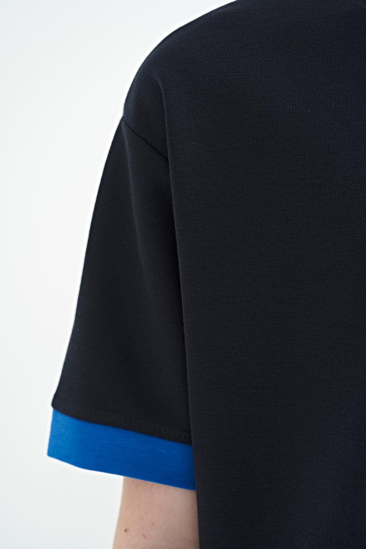 Navy Blue Embroidered O Collar Oversize Boys T-Shirt - 11146