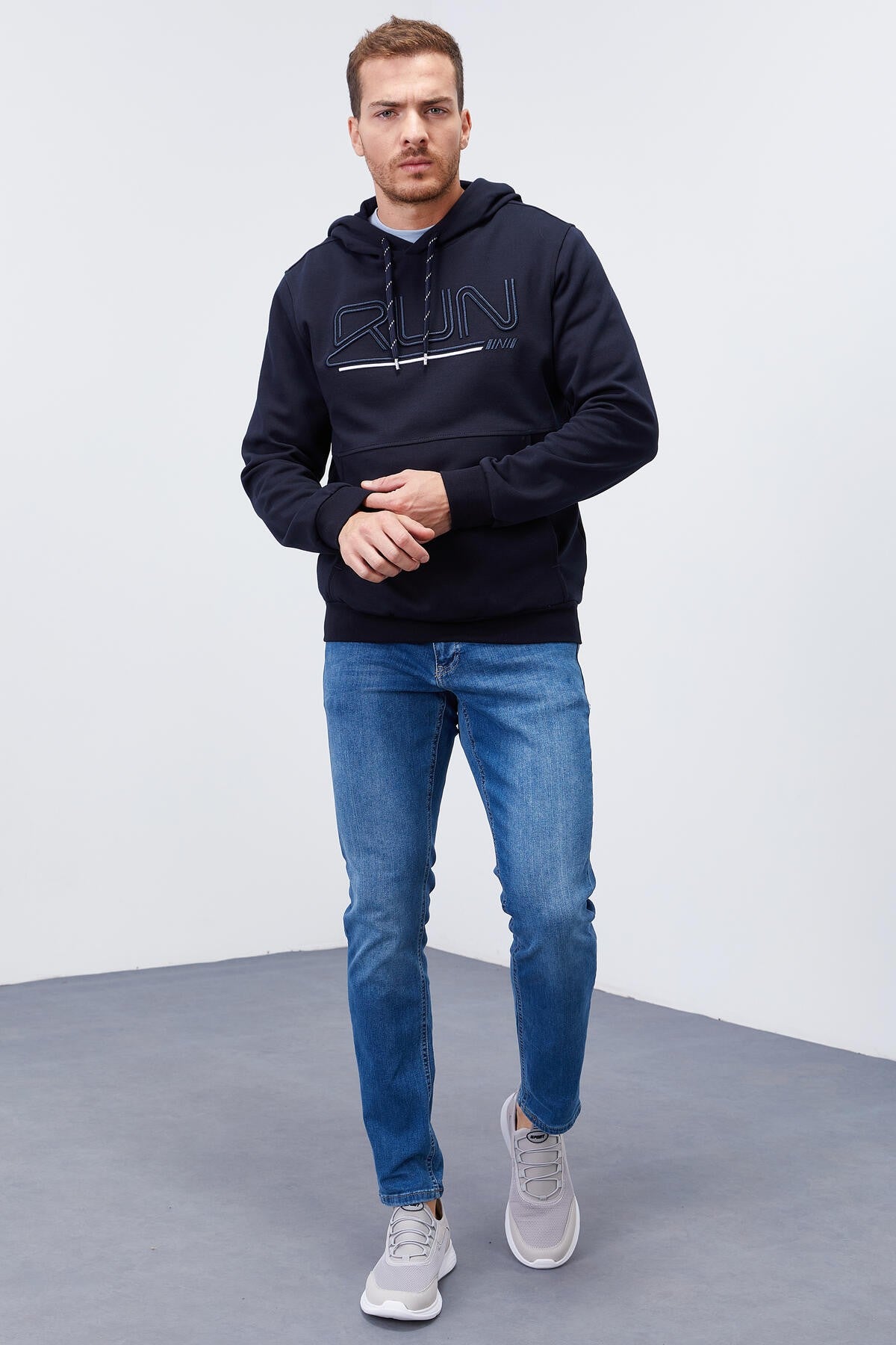 Navy Blue Embroidered Standard Fit Men's Hooded Sweatshirt - 87887