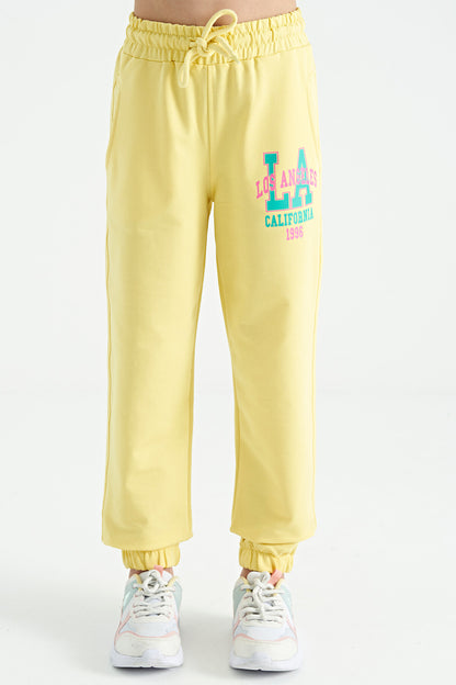 Lemon Print Embroidered Standard Mold Jogger Girls' Tracksuit Bottom - 75120