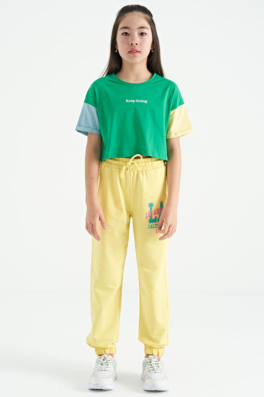 Lemon Print Embroidered Standard Mold Jogger Girls' Tracksuit Bottom - 75120