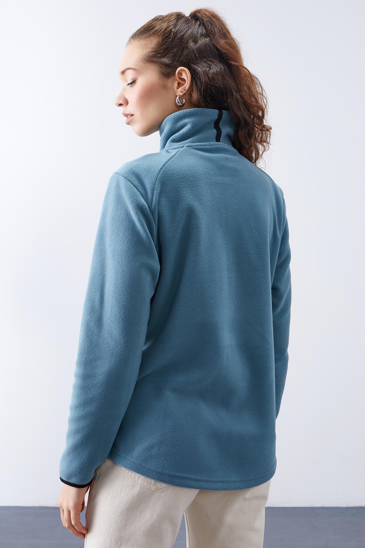 Mint Green Stand Collar Zippered Comfort Fit Women's Fleece Sweatshirt - 97173
