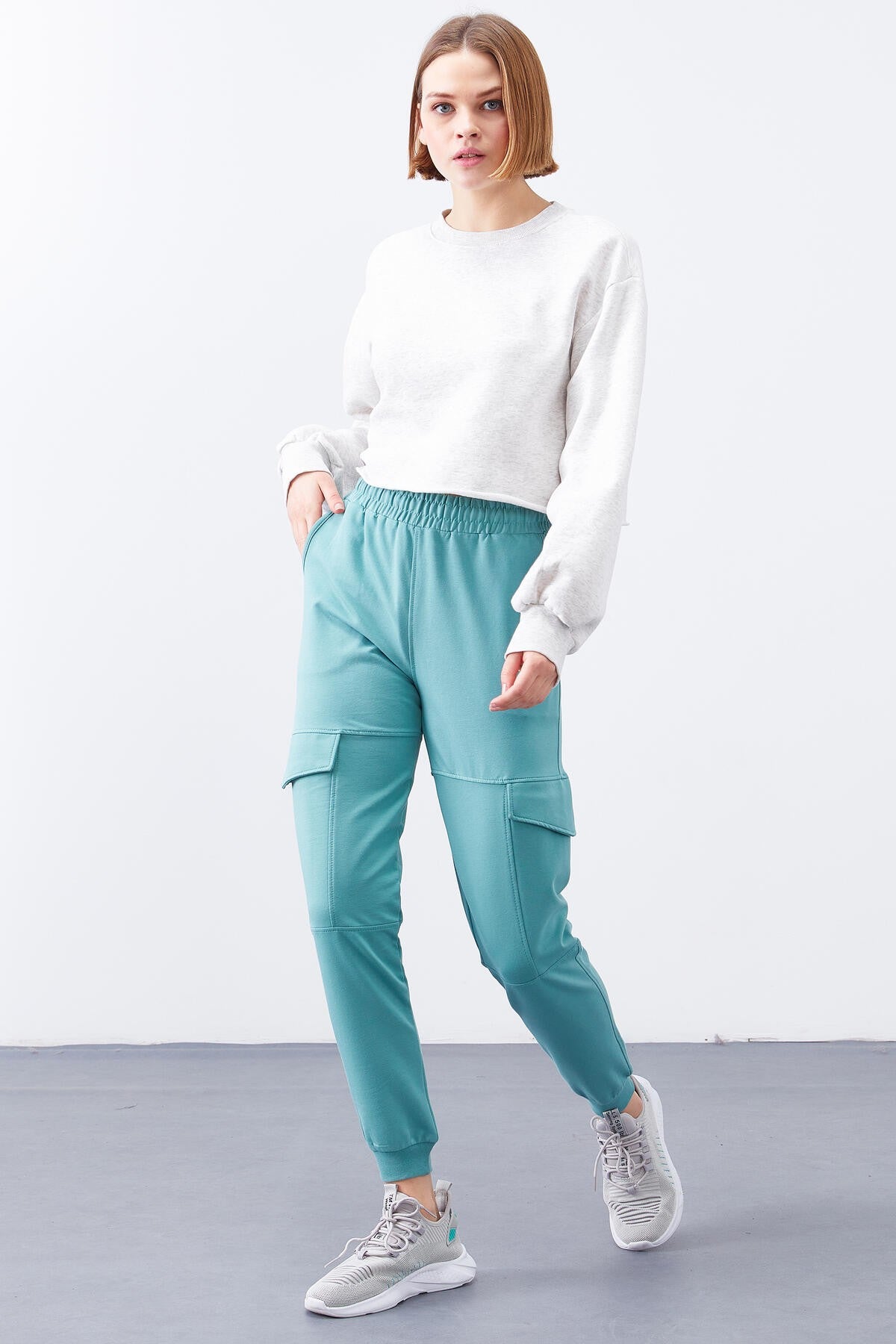 Mint Green Cargo Pocket Comfort Fit Cuffed Women's Tracksuit Bottom - 94581